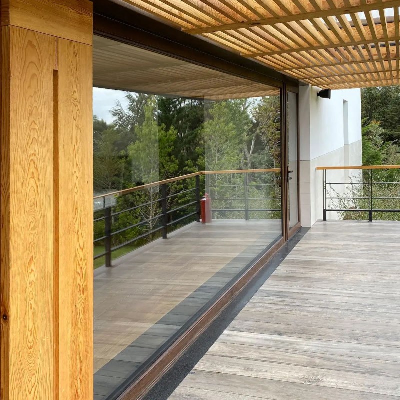 Масло для террас и садовой мебели Zobel DecoTec 5446 прозрачный (1 л)