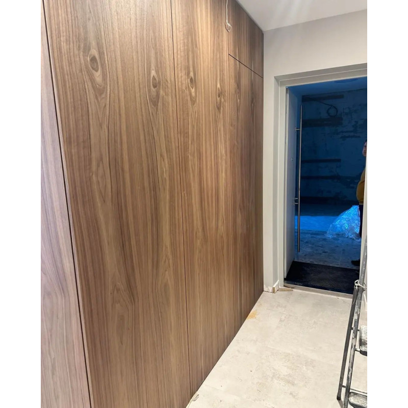 Шпон струганий Classic Veneer горіх американський rough cut радіал АВ 2850+ мм